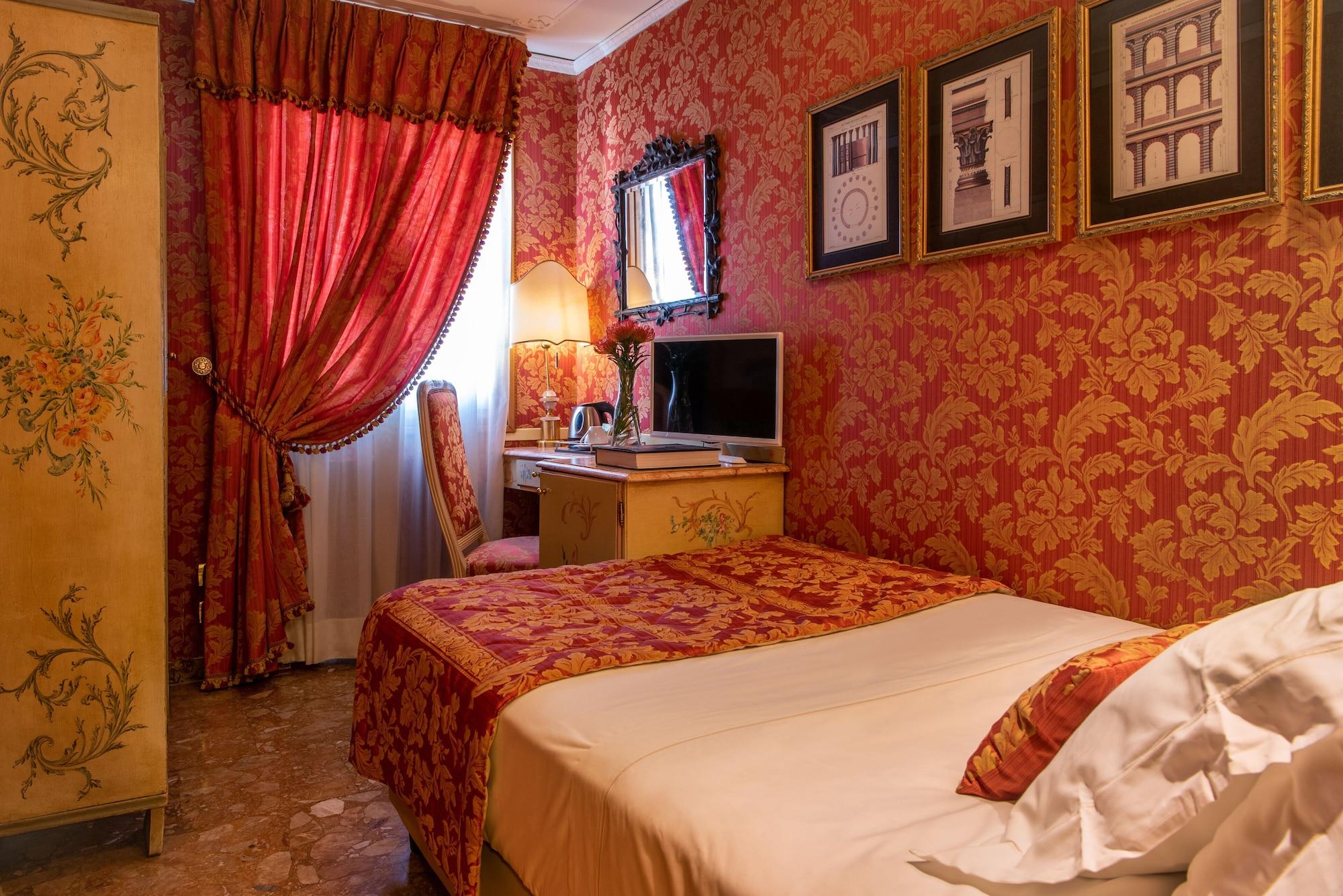 Hotel Santo Stefano Venezia Esterno foto
