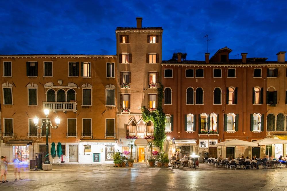 Hotel Santo Stefano Venezia Esterno foto