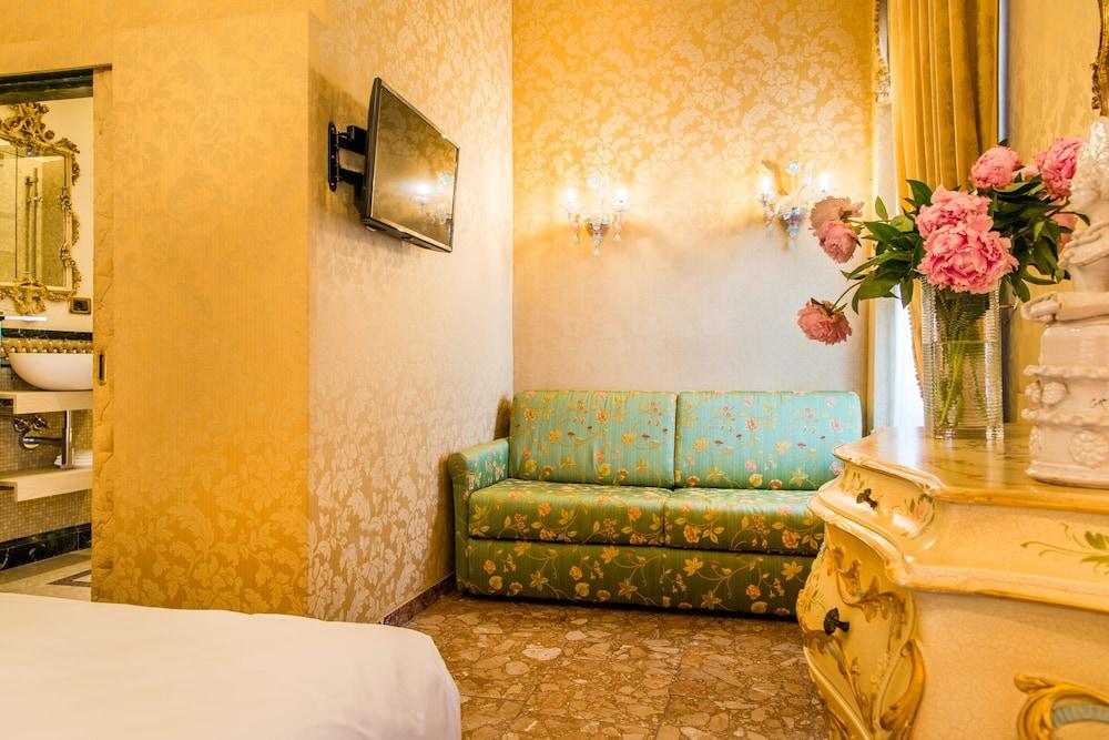 Hotel Santo Stefano Venezia Esterno foto