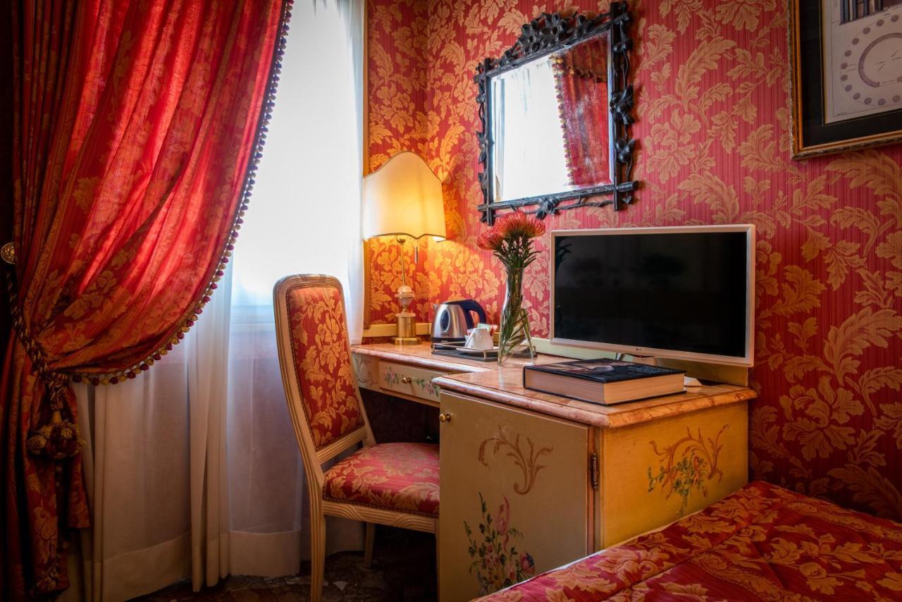 Hotel Santo Stefano Venezia Esterno foto